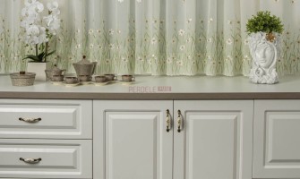 Estetica si Functionalitatea: Perdele Scurte pentru Bucatarie