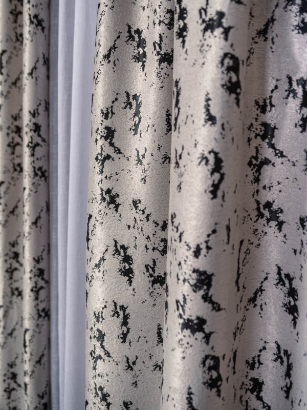 Draperie blackout gri/negru model abstract