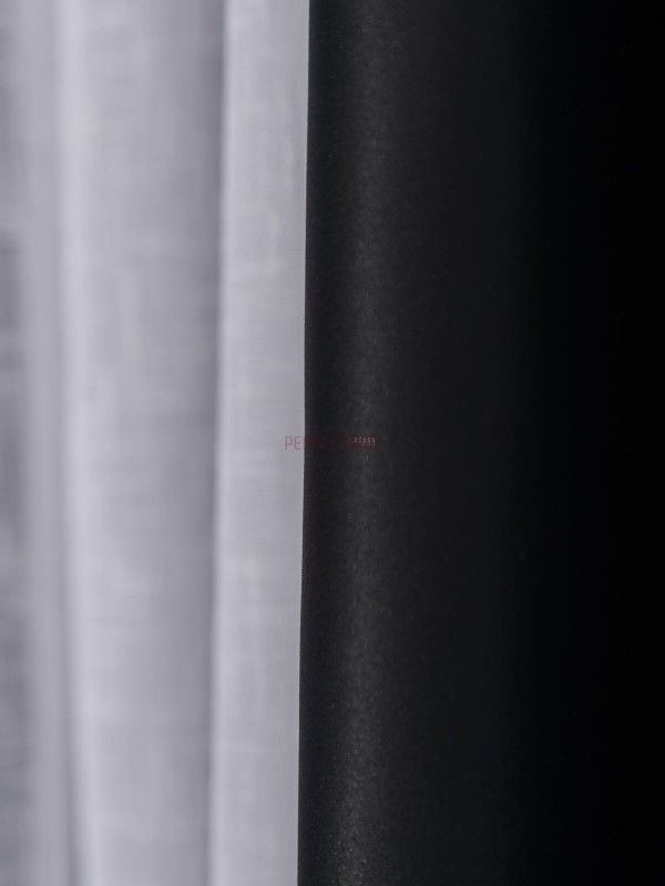 Draperie blackout negru