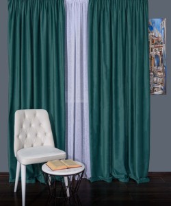 Draperie catifea albastru coral