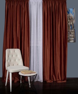 Draperie catifea caramiziu inchis