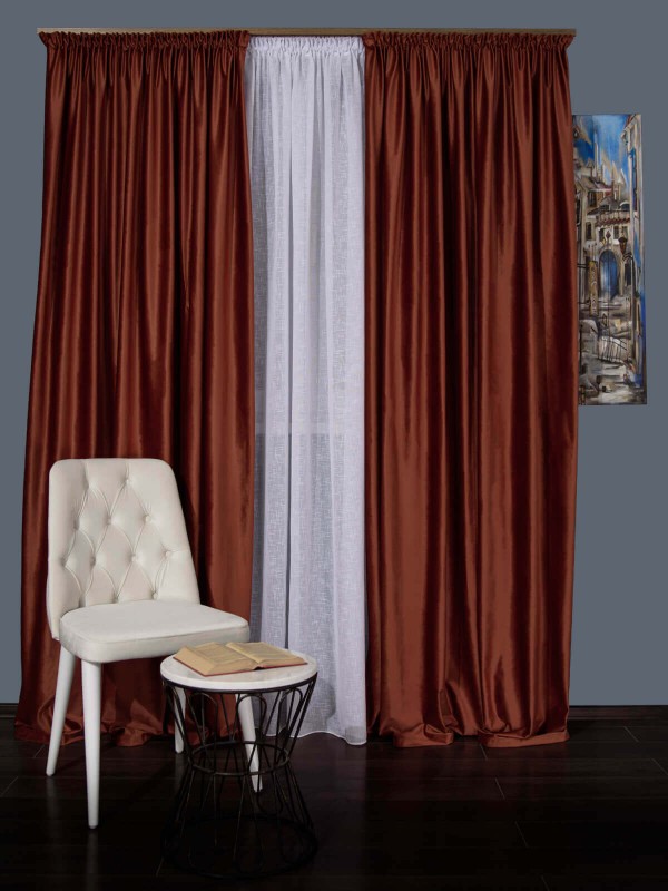 Draperie catifea caramiziu inchis