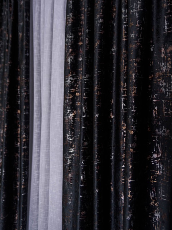 Draperie catifea negru cu insertii auriu/argintiu