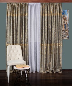 Draperie catifea cu model gri/auriu