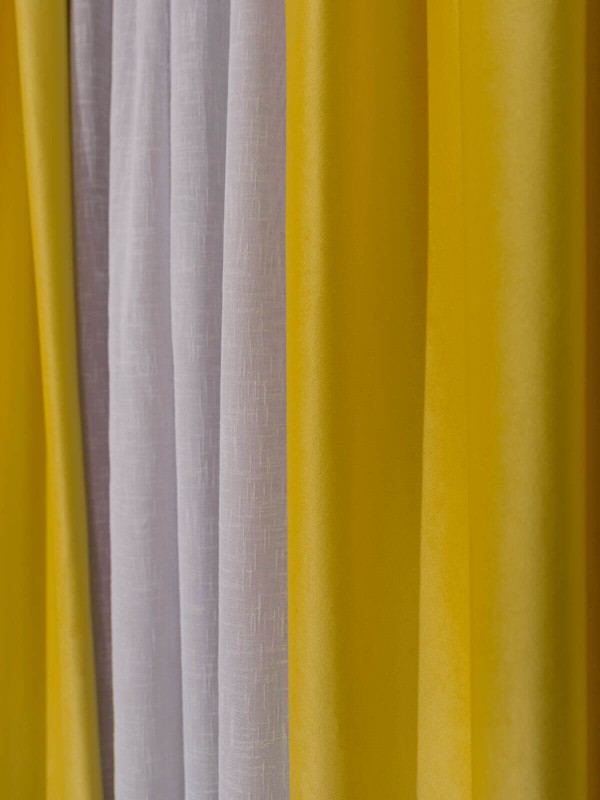 Draperie catifea galben