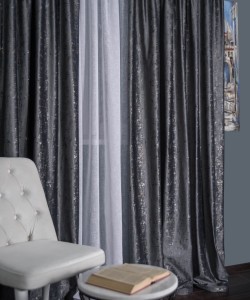 Draperie catifea gri inchis cu insertii aurii/argintii