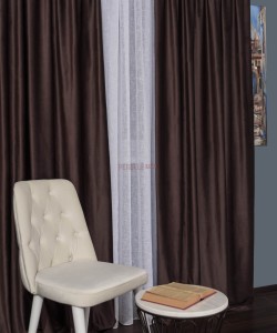 Draperie catifea maro