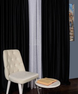 Draperie catifea negru
