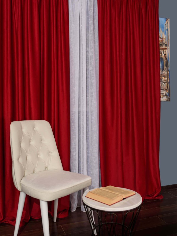 Draperie catifea rosu