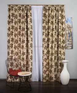 Draperie model flori