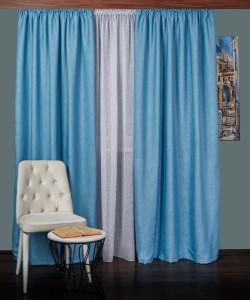 Draperie tip in bleu
