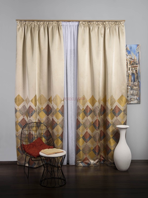 Draperie tip panou auriu,grena,bej