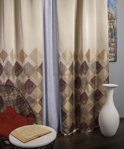 Draperie tip panou grena,bej