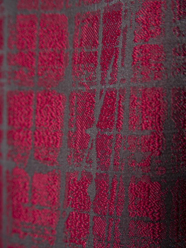 Draperie tip panou gri,rosu
