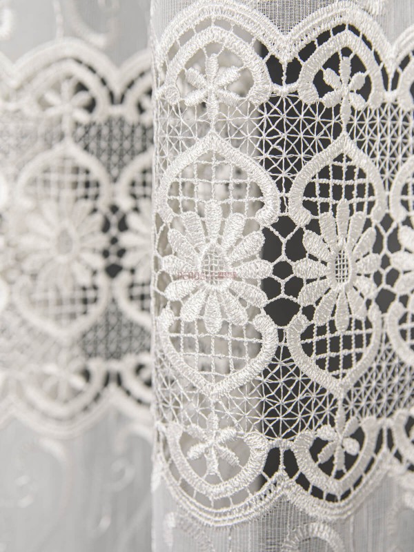 Perdea broderie tip dantela ivoire