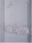 Perdea tulle brodat alb/gri