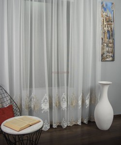 Perdea tulle brodat auriu