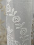 Perdea tulle brodat auriu