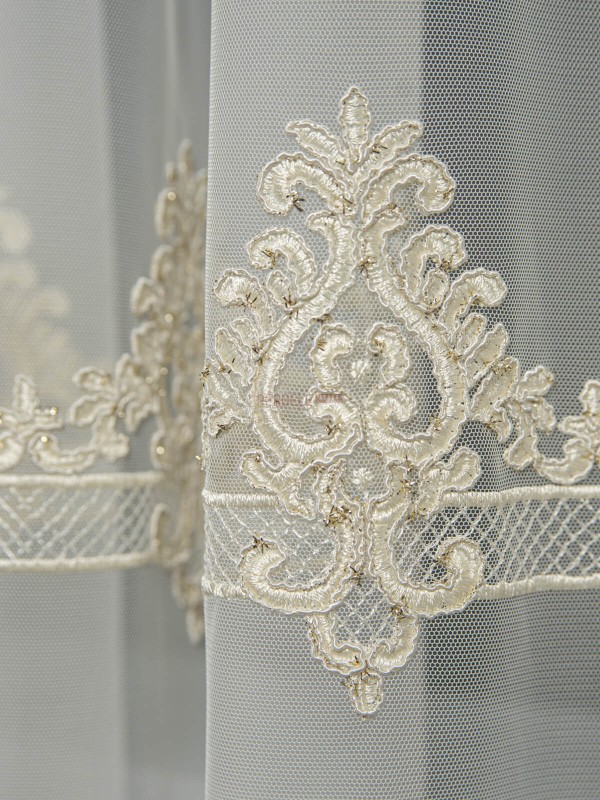 Perdea tulle brodat crem