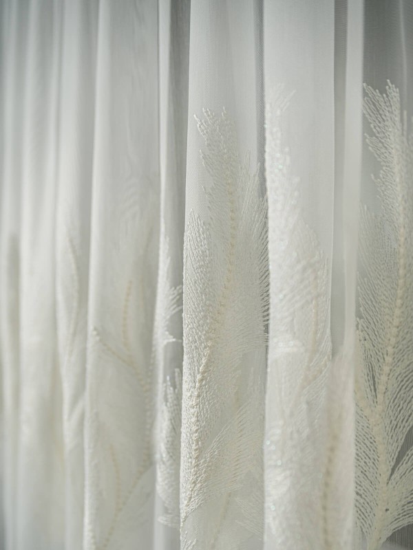 Perdea tulle brodat ivoire