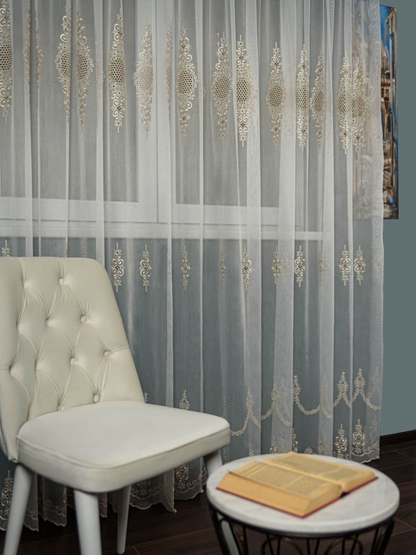 Perdea tulle brodat ivoire/auriu
