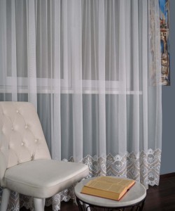Perdea tulle brodat ivoire/bej