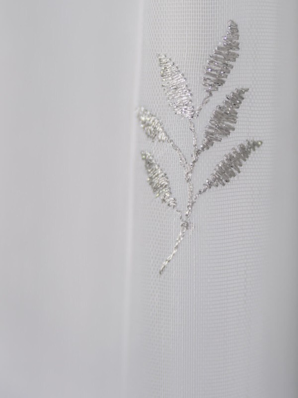 Perdea tulle brodat ivoire/gri